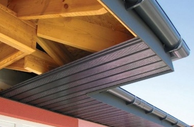 Подшивка карниза крыши — варианты подшивки