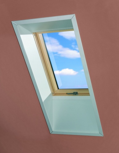 Оконный короб для деревянных окон Fakro XLC-F 94х140 см