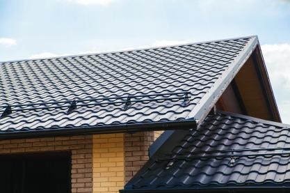 Металлочерепица Монтеррей 0,45 PE RAL 9005 черный