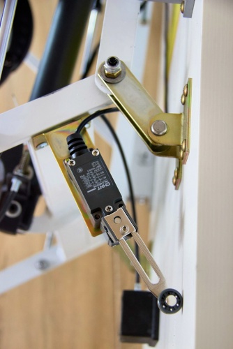 Ножничная лестница автоматическая Fakro LOFTSTEP LCS-E (CH) 70x120x300