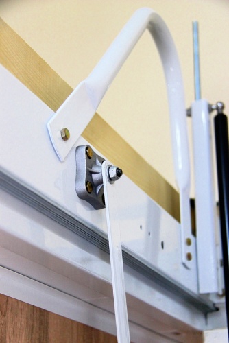 Ножничная лестница автоматическая Fakro LOFTSTEP LCS-E (CH) 70x120x300