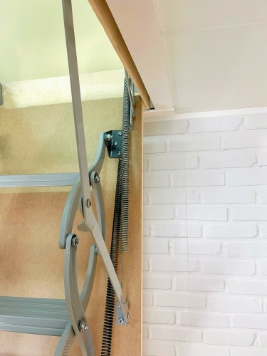 Ножничная лестница Fakro LST Lite 60x120x300