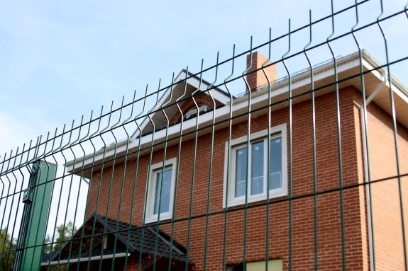 Столб 62х55х1,4х1500 RAL 6005