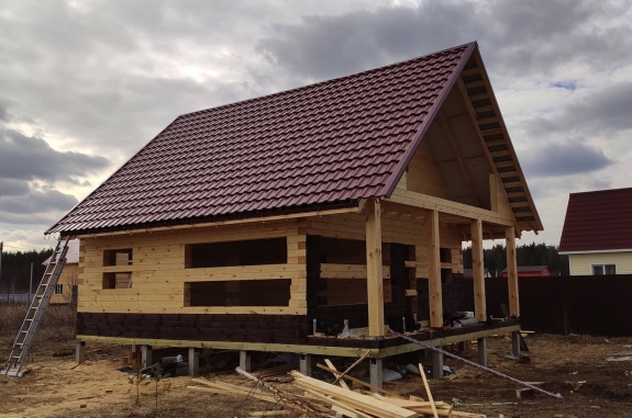 Металлочерепица квинта плюс Grand Line c 3D резом 0,5 Satin Matt RAL 3005 красное вино