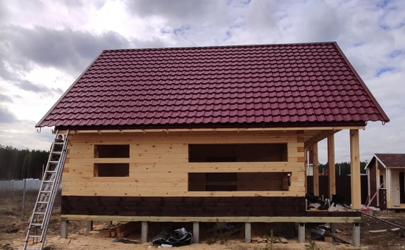 Металлочерепица квинта плюс Grand Line c 3D резом 0,5 Satin Matt RAL 3005 красное вино