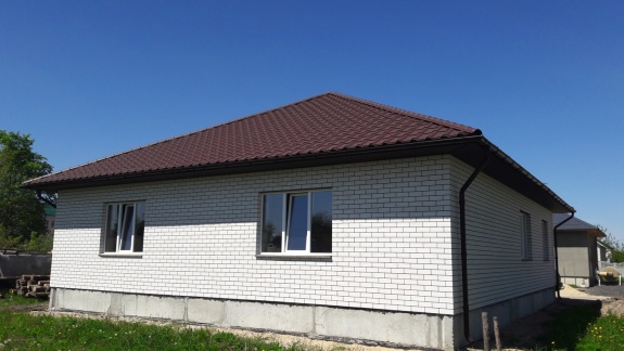 Металлочерепица камея Grand Line 0,5 PurLite Мatt RAL 8017 шоколад