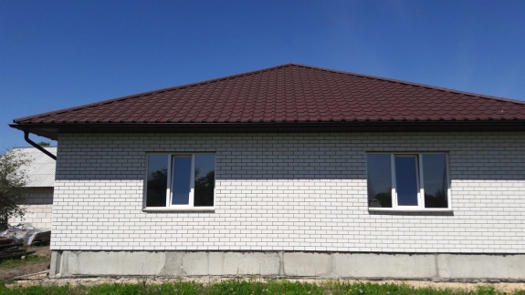 Металлочерепица камея Grand Line 0,5 PurLite Мatt RAL 8017 шоколад