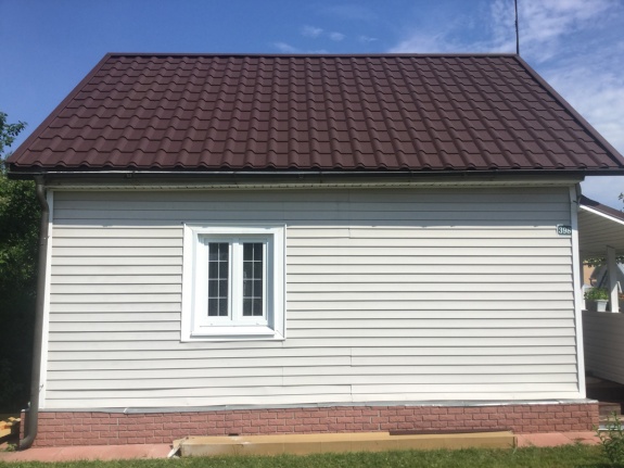 Металлочерепица камея Grand Line 0,5 PurLite Мatt RAL 8017 шоколад