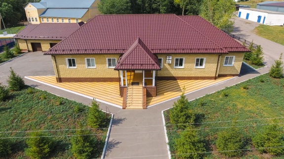 Металлочерепица камея 0,45 Drap RAL 3005 красное вино