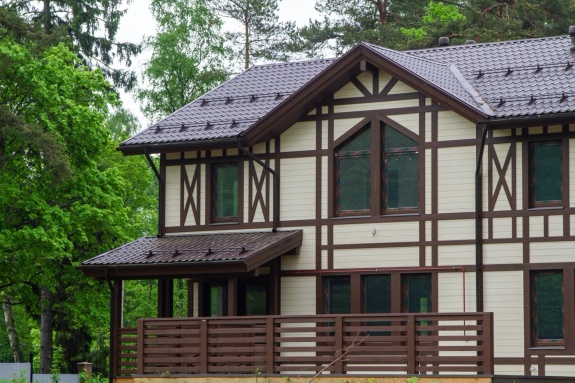 Металлочерепица классик 0,45 PE RAL 8017 шоколад