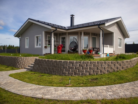 Металлочерепица классик 0,5 Satin RAL 7024 мокрый асфальт