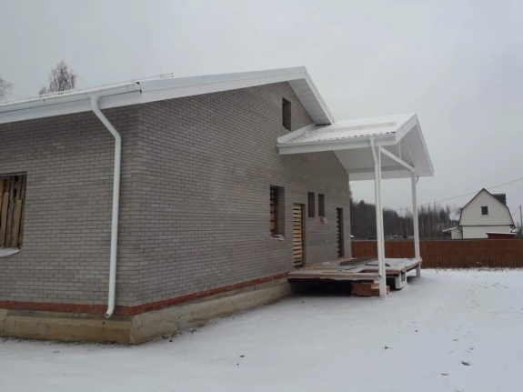 Металлочерепица классик 0,45 PE RAL 9003 сигнальный белый