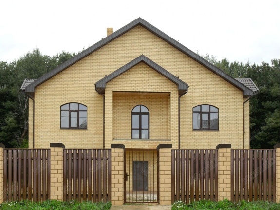 Угол желоба внешний 135 гр 150 мм RAL 8017 шоколад