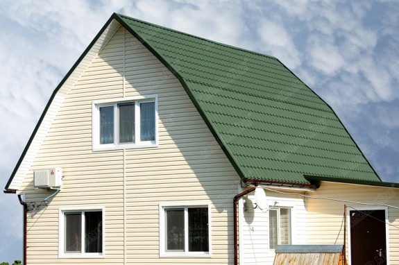 Угол желоба внешний 135 гр 150 мм RAL 8017 шоколад