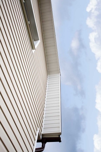 Профиль J 3,00 Grand Line белый (slim)