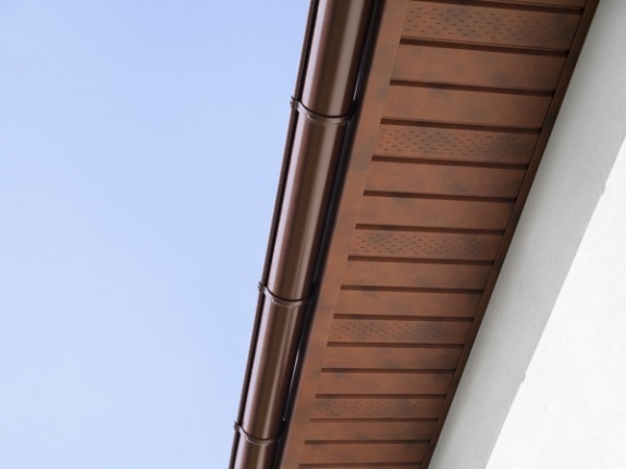 Софит металлический центральная перфорация 0,45 РЕ с пленкой RAL 1015 светлая слоновая кость