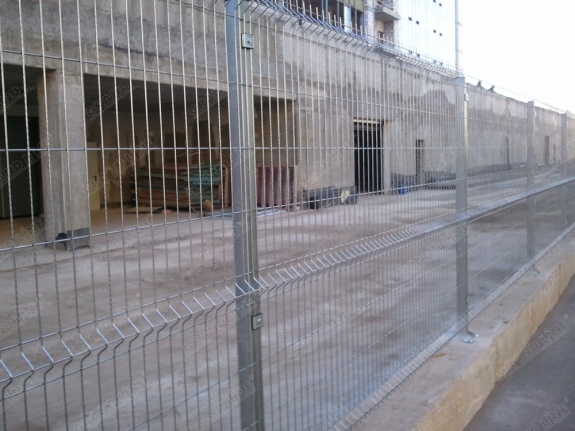 Комплект из 2-х оснований для столба Zn