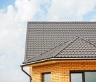 Металлочерепица классик Grand Line 0,5 Quarzit lite RR 32 темно-коричневый