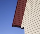 Софит металлический без перфорации 0,5 Quarzit lite с пленкой RAL 7024 мокрый асфальт